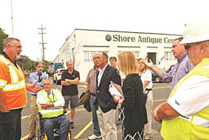 Allenhurst officials met with state officials this week to discuss the closing of the Allen Avenue railroad crossing.
